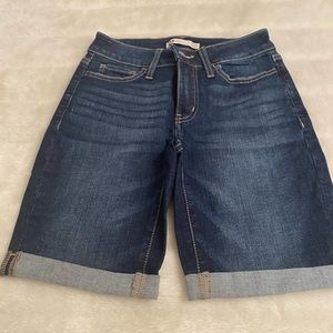 Size 0 Cuffed Denim Jean Shorts-Dark Washed